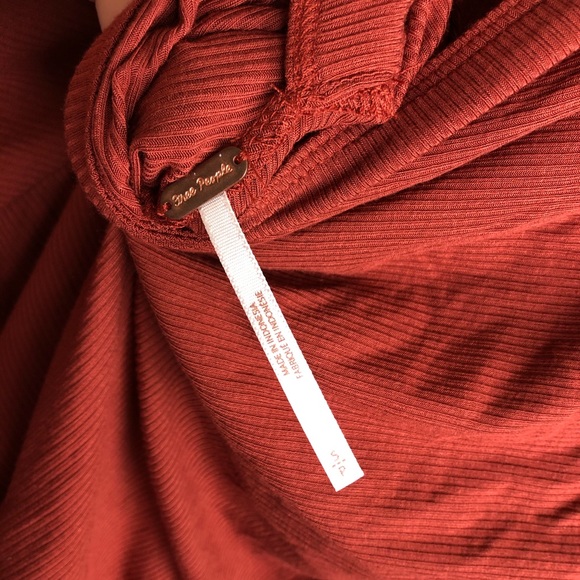 FREE PEOPLE Twisted Open Back Ribbed Long Sleeve - Picture 4 of 9